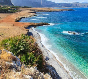 Villa vista mare nella riserva di Monte Cofano San Vito Lo Capo